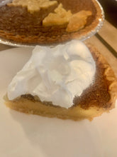 Load image into Gallery viewer, Bulk Organic Gourmet Navy Bean Pies