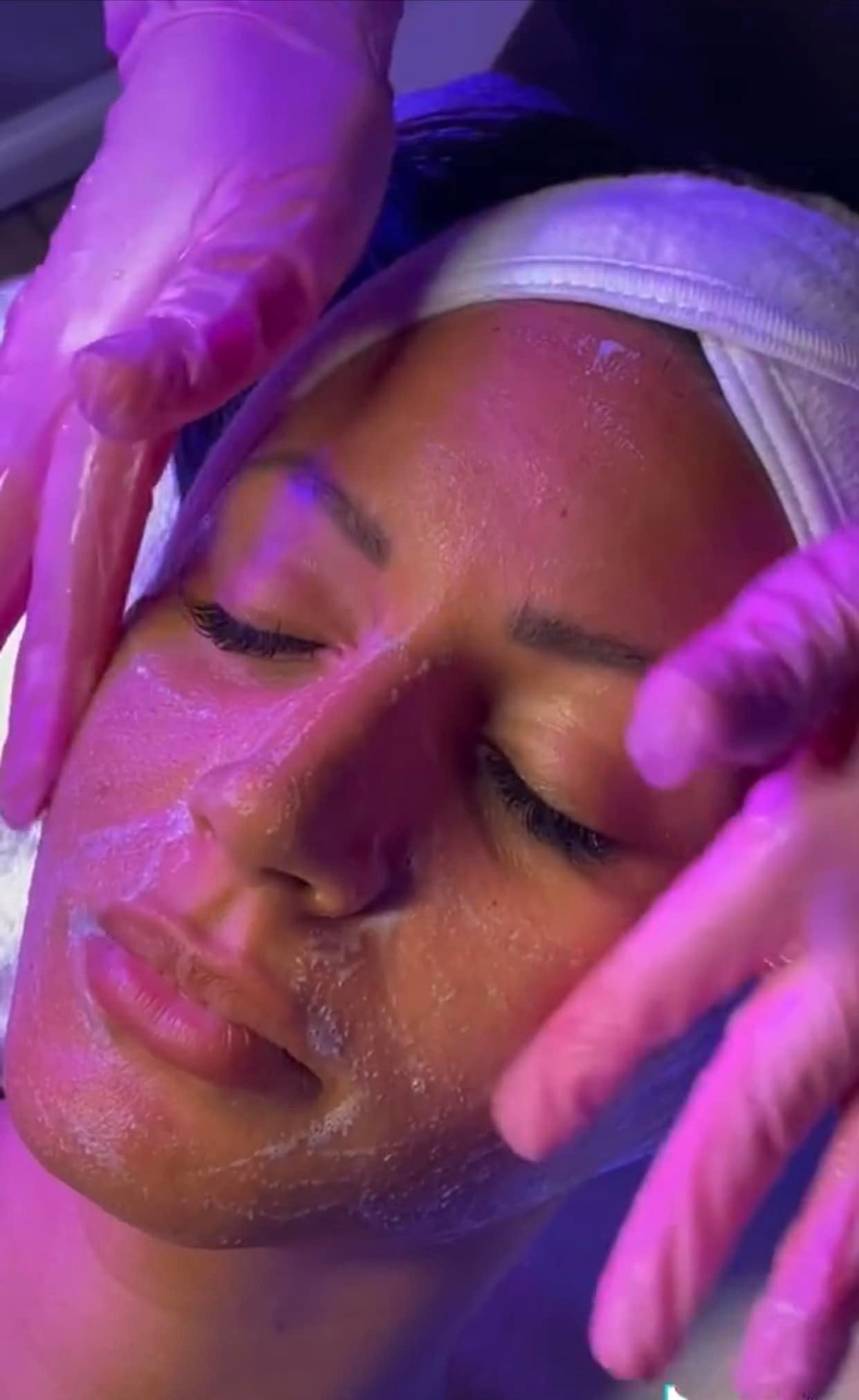 Eminence's Signature Spa Facial